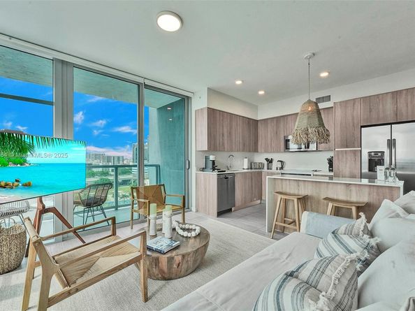 Undisclosed Address #A11769764, Miami FL 33137