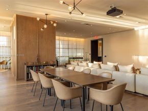 159 NE 6th St 3002, Miami FL 33132