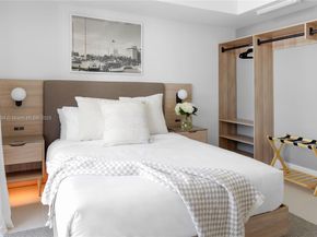 159 NE 6th St 3002, Miami FL 33132