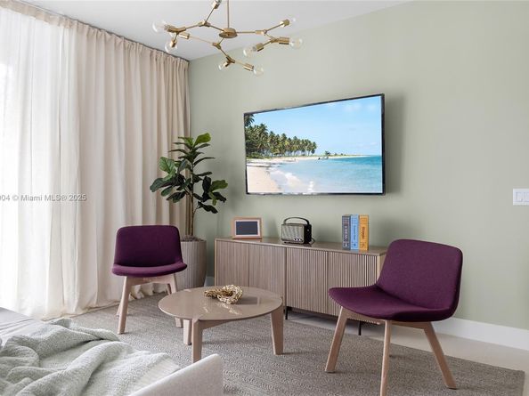 159 NE 6th St 3002, Miami FL 33132