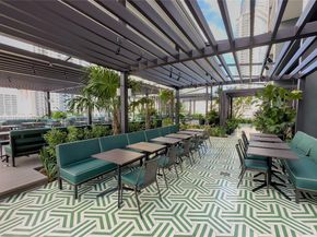 159 NE 6th St 3002, Miami FL 33132