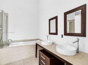 495 Brickell Ave 1511, Miami FL 33131