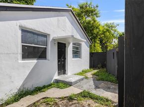 1601 NW 50th St, Miami FL 33142