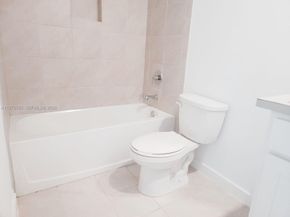 1363 NW 208th Ter, Miami Gardens FL 33169