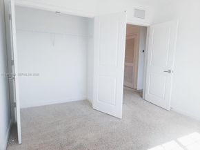 1363 NW 208th Ter, Miami Gardens FL 33169