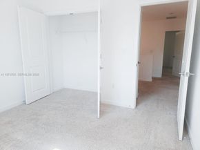 1363 NW 208th Ter, Miami Gardens FL 33169