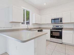 1363 NW 208th Ter, Miami Gardens FL 33169