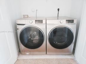 1363 NW 208th Ter, Miami Gardens FL 33169