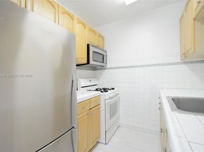 344 Meridian Ave 2B, Miami Beach FL 33139