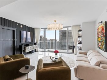 200 Biscayne Boulevard Way
