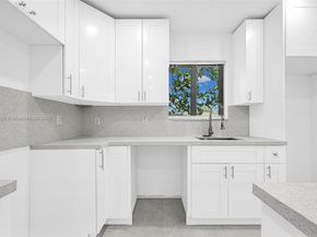 8280 NW 5th Ave, Miami FL 33150