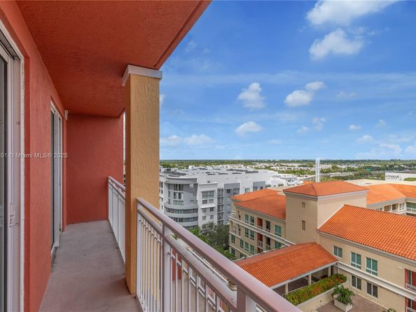 7350 SW 89th St 1103S, Miami FL 33156