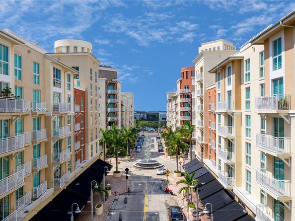 7350 SW 89th St 1103S, Miami FL 33156