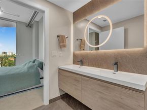 3029 NE 188th St 503, Aventura FL 33180