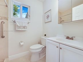 8535 SW 97th Rd, Miami FL 33173