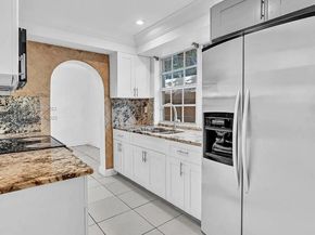 936 NE 132nd St, North Miami FL 33161