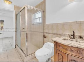 936 NE 132nd St, North Miami FL 33161