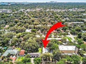 936 NE 132nd St, North Miami FL 33161