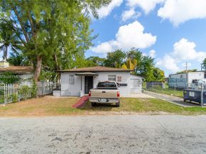7525 NE Miami Ct, Miami FL 33138