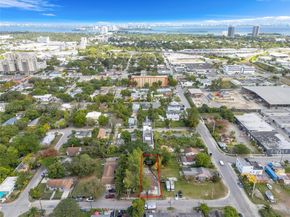 7525 NE Miami Ct, Miami FL 33138