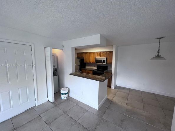 1263 SW 46th Ave 2104, Pompano Beach FL 33069