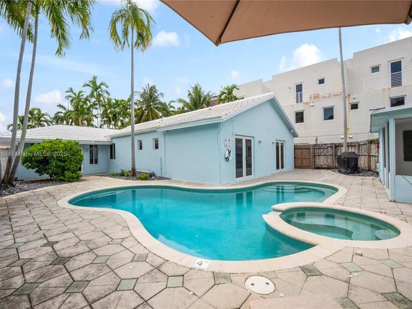 614 NE 10th Ave, Fort Lauderdale FL 33304