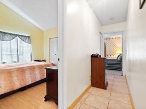 1101 NW 162nd Ave, Pembroke Pines FL 33028