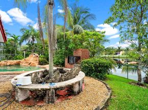 1101 NW 162nd Ave, Pembroke Pines FL 33028