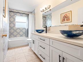 1101 NW 162nd Ave, Pembroke Pines FL 33028