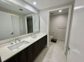 488 NE 18th St 2302, Miami FL 33132