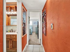 1214 Polk St, Hollywood FL 33019