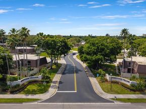 7124 71st Way, West Palm Beach FL 33407