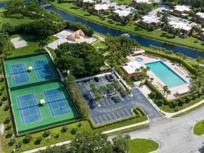 7124 71st Way, West Palm Beach FL 33407