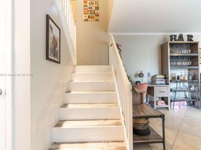 7124 71st Way, West Palm Beach FL 33407