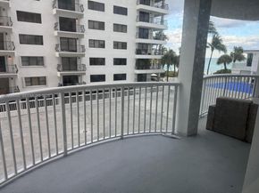 5401 Collins Ave 107, Miami Beach FL 33140