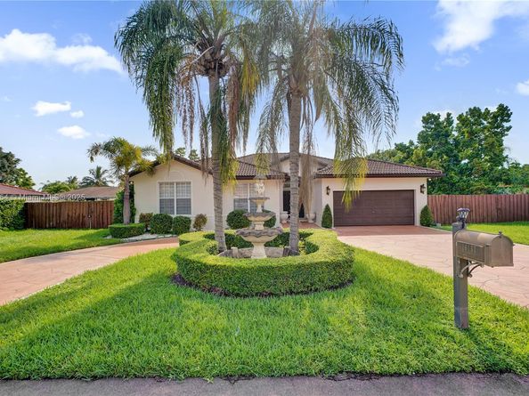 16137 SW 155th Ave, Miami FL 33187