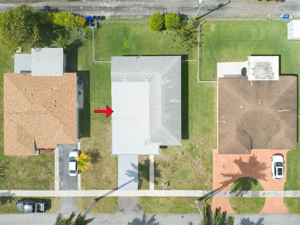 610 N 31st Ct, Hollywood FL 33021