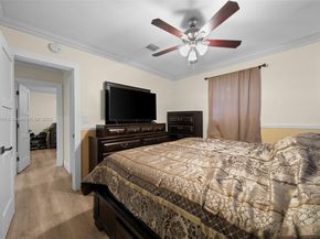 1271 NW 87th St, Miami FL 33147