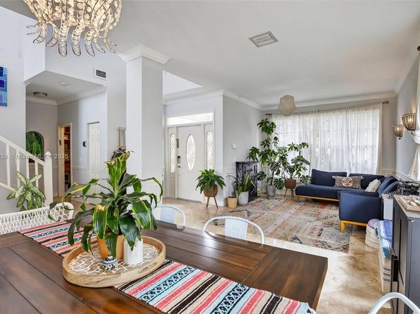 18551 NW 14th St, Pembroke Pines FL 33029