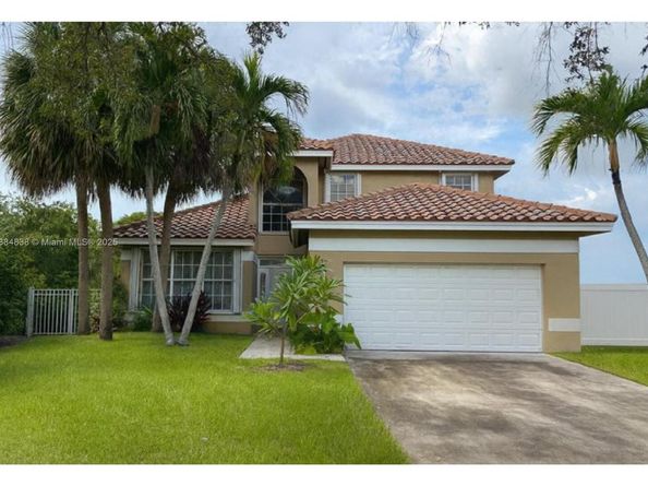 18551 NW 14th St, Pembroke Pines FL 33029