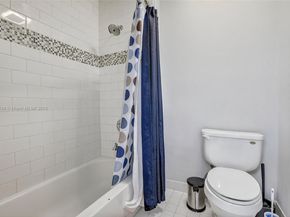 18551 NW 14th St, Pembroke Pines FL 33029