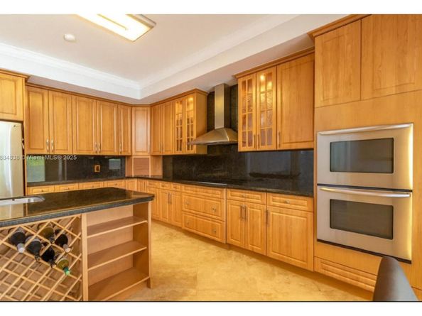 18551 NW 14th St, Pembroke Pines FL 33029