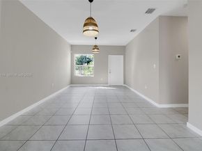 552 NE 5th Way, Florida City FL 33034