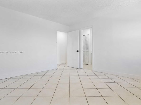 3524 NW 4th Ter, Miami FL 33125