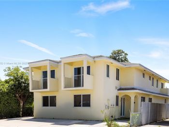 3524 NW 4th Ter