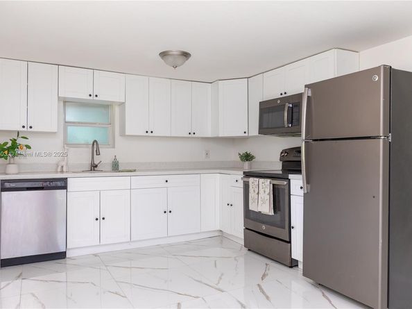 1758 NE 183rd St, North Miami Beach FL 33179
