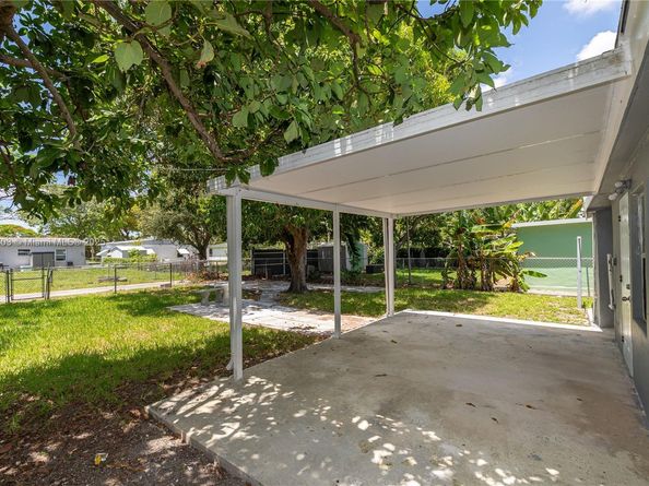 1758 NE 183rd St, North Miami Beach FL 33179