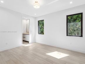 7285 SW 72nd Ter, Miami FL 33143