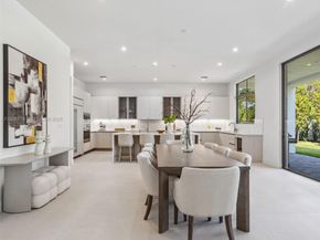 7285 SW 72nd Ter, Miami FL 33143