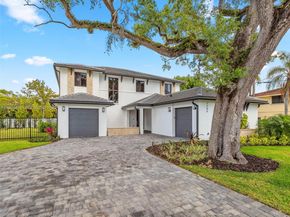 7285 SW 72nd Ter, Miami FL 33143